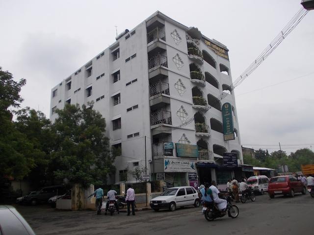 Bharani Paventhan Multispeciality Hospital