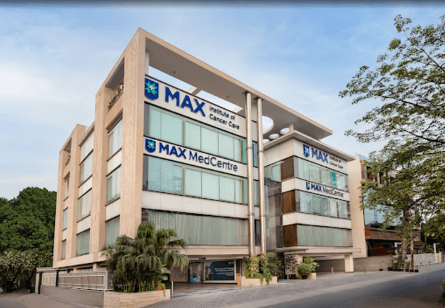 Max Med Centre